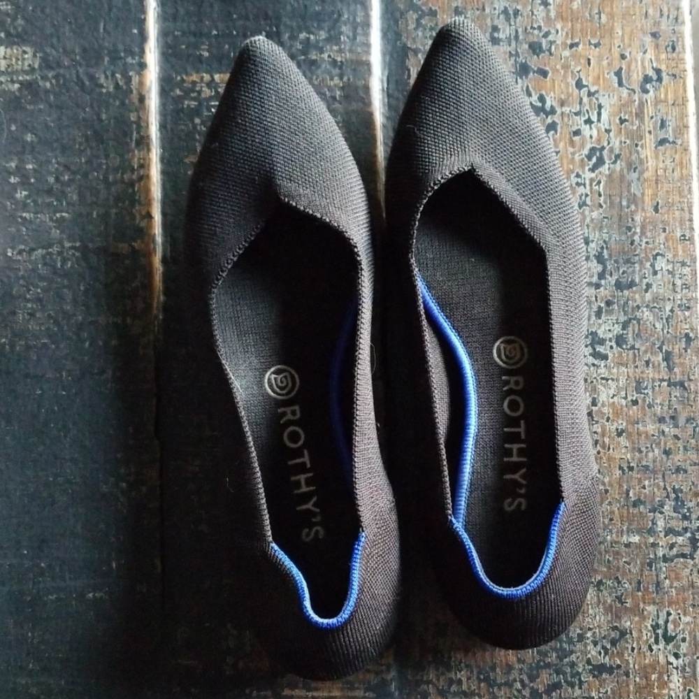 Rothy's Black Points